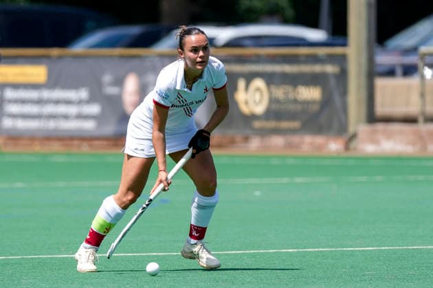Kira Elena Schanzenbecher TSVMH, 41, Captain, on the ball, cropped, full body, single picture, single photo, action, action, 07 06 2026, Mannheim Germany , Hockey, 2 Bundesliga, Group South, Women, TSV Mannheim Nürnberger HTC xozx