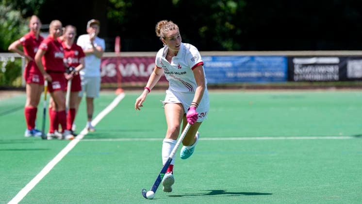 Marie Neumann TSVMH, 24 , on the ball, cropped, full body, single image, single photo, action, action, 07 06 2026, Mannheim Germany , Hockey, 2 Bundesliga, Group South, Women, TSV Mannheim Nürnberger HTC xozx