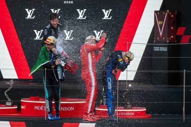 Podium, Andrea Kimi Antonelli 12, Mercedes AMG Petronas F1 Team, Isack Hadjar 6, Oracle Red Bull Racing, Lewis Hamilton 44, Scuderia Ferrari HP, Toto Wolff, Team Principal Mercedes AMG Petronas Formula One Team Race Day, Monaco Grand Prix, Motorsport, Men, Formula 1, 07 06 2026 Monte Carlo Monaco MCO Copyright: xkolbert-press MartinxWdziecznyx