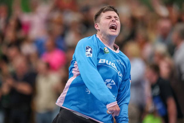 GER, Wetzlar, HSG Wetzlar vs SC Magdeburg, Daikin Handball Bundesliga, Handball, HBL, Season 2025 2026, Buderus Arena Wetzlar, 34 Matchday in picture Anadin Suljakovic HSG Wetzlar 12 , Joy and emotions after relegation, Not relegation, Cheers DFB DFL REGULATIONS PROHIBIT ANY USE OF PHOTOGRAPHS AS IMAGE SEQUENCES AND OR QUASI VIDEO, 07 06 2026 Copyright: HMBxMedia HendrikxHamelau