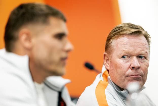 NEW YORK - Micky van de Ven and national coach Ronald Koeman during a press conference, PK, Pressekonferenz of the Dutch national team, Nationalteam at Sonesta White Plains Downtown, on June 7, 2026, in White Plains, New York. The Dutch national team is preparing for the 2026 FIFA World Cup, WM, Weltmeisterschaft, Fussball KOEN VAN WEEL ANP xVIxANPxSportx xxANPxIVx 560411090 originalFilename: 560411090.jpg