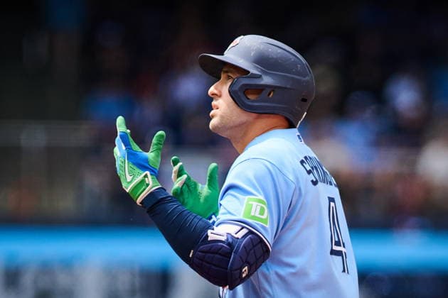 June 7, 2026, Toronto, On, Canada: Toronto Blue Jays George Springer (4) reacts after flying out to end the inning against the Baltimore Orioles during sixth inning MLB, Baseball Herren, USA baseball action in Toronto, on Sunday, June 7, 2026. Canada News - June 7, 2026 - ZUMAc35_ 20260607_zaf_c35_012 Copyright: xSammyxKoganx