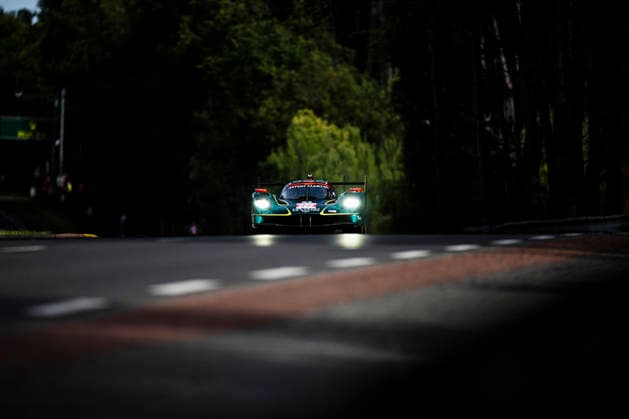 24 HEURES DU MANS 2026 - TEST DAY 009 RIBERAS Alex (esp), SORENSEN Marco (dnk), DE ANGELIS Roman (can), Aston Martin THOR Team, Aston Martin Valkyrie 009, Hypercar, action during the Test Day of the 24 Hours of Le Mans 2026, 3rd round of the 2026 FIA World Endurance Championship, on June 7, 2026 on the Circuit des 24 Heures du Mans in Le Mans, France - Le MansFrance Copyright: xCharlyxLopezx