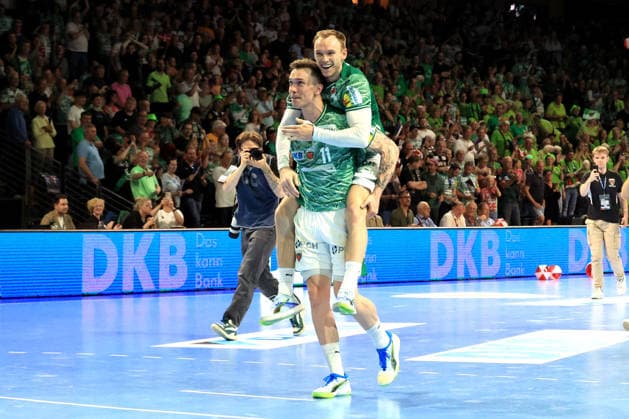 DEU, DHB, 1 HBL, Fuechse Berlin vs Flensburg Handewitt, 07 06 2026, Max Schmeling Halle, Berlin, DEU, DHB, 1 HBL, Fuechse Berlin vs Flensburg Handewitt, in the picture Lasse Andersson Fuechse Berlin 11 , Mathias Gidsel Fuechse Berlin 19 nordphotoxGmbHx xEngler nph00076