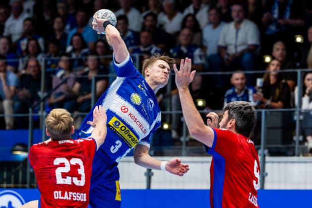 07 06 2026, GER, Handball, Men, Season 25 26, Daikin 1 Bl, 34 Matchday, ThSV Eisenach HSV Hamburg Handball Sport Verein Hamburg Einar Olafsson Handball Sport Verein Hamburg , Oskar Joelsson ThSV Eisenach,3 , Jacob Arenth Lassen Handball Sport Verein Hamburg 99817 Eisenach Werner Assmann Halle Am Sportp Thueringen Germany