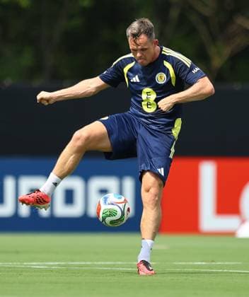 Lawrence Shankland of Scotland Scotland Training Session and press conference, PK, Pressekonferenz 2026 FIFA World Cup, WM, Weltmeisterschaft, Fussball Football, Atrium Health Performance Park, Charlotte, USA - 08 Jun 2026Charlotte Atrium Health Performance Park United States of America EDITORIAL USE ONLY No use with unauthorised audio, video, data, fixture lists, club league logos or live services. Online in-match use limited to 120 images, no video emulation. No use in betting, games or single club league player publications. Copyright: xMichaelxZemanek Shutterstockx 16917216eq