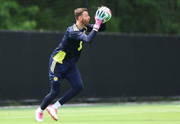 Angus Gunn of Scotland Scotland Training Session and press conference, PK, Pressekonferenz 2026 FIFA World Cup, WM, Weltmeisterschaft, Fussball Football, Atrium Health Performance Park, Charlotte, USA - 08 Jun 2026Charlotte Atrium Health Performance Park United States of America EDITORIAL USE ONLY No use with unauthorised audio, video, data, fixture lists, club league logos or live services. Online in-match use limited to 120 images, no video emulation. No use in betting, games or single club league player publications. Copyright: xMichaelxZemanek Shutterstockx 16917216en