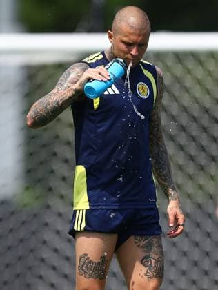 Lyndon Dykes of Scotland Scotland Training Session and press conference, PK, Pressekonferenz 2026 FIFA World Cup, WM, Weltmeisterschaft, Fussball Football, Atrium Health Performance Park, Charlotte, USA - 08 Jun 2026Charlotte Atrium Health Performance Park United States of America EDITORIAL USE ONLY No use with unauthorised audio, video, data, fixture lists, club league logos or live services. Online in-match use limited to 120 images, no video emulation. No use in betting, games or single club league player publications. Copyright: xMichaelxZemanek Shutterstockx 16917216fb