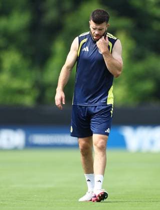 Grant Hanley of Scotland Scotland Training Session and press conference, PK, Pressekonferenz 2026 FIFA World Cup, WM, Weltmeisterschaft, Fussball Football, Atrium Health Performance Park, Charlotte, USA - 08 Jun 2026Charlotte Atrium Health Performance Park United States of America EDITORIAL USE ONLY No use with unauthorised audio, video, data, fixture lists, club league logos or live services. Online in-match use limited to 120 images, no video emulation. No use in betting, games or single club league player publications. Copyright: xMichaelxZemanek Shutterstockx 16917216gi
