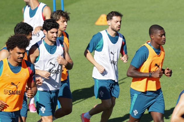 Training of the Portuguese national football team in the football city of Oeiras Portugal, June 8, 2026, in Alges, Portugal Renato Veiga Portugal ,13 , Goncalo Ramos Portugal ,9 , Bernardo Silva Portugal ,10 , Nuno Mendes Portugal ,25 Copyright: HMBxMedia FernandoxSoares