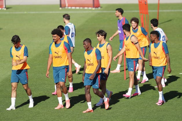 Training of the Portuguese national football team in the football city of Oeiras Portugal, June 8, 2026, in Alges, Portugal Francisco Trincao Portugal ,16 , Renato Veiga Portugal ,13 , Nuno Mendes Portugal ,25 , Joao Felix Portugal ,11 , Goncalo Ramos Portugal ,9 , Joao Neves Portugal ,15 , Nelson Semedo Portugal ,2 Copyright: HMBxMedia FernandoxSoares
