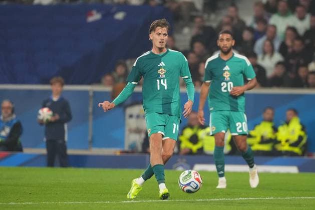 Isaac Price of Northern Ireland France v Northern Ireland, International Friendly, Länderspiel, Nationalmannschaft Football, Decathlon Arena Stade Pierre-Mauroy, Lille, France - 08 Jun 2026Lille Decathlon Arena Stade Pierre-Mau France EDITORIAL USE ONLY No use with unauthorised audio, video, data, fixture lists, club league logos or live services. Online in-match use limited to 120 images, no video emulation. No use in betting, games or single club league player publications. Copyright: xDavexWinter Shutterstockx 16912920lj