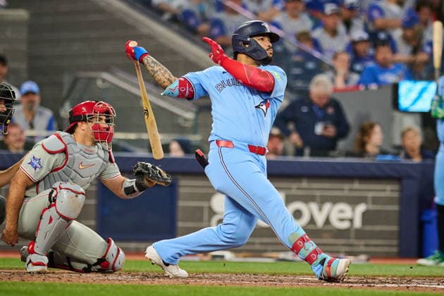 June 8, 2026, Toronto, On, Canada: Toronto Blue Jays Yohendrick Pinango (24) hits a double during sixth inning MLB, Baseball Herren, USA baseball action against the Philadelphia Phillies, in Toronto, on Monday, June 8, 2026. Canada News - June 8, 2026 - ZUMAc35_ 20260608_zaf_c35_261 Copyright: xSammyxKoganx