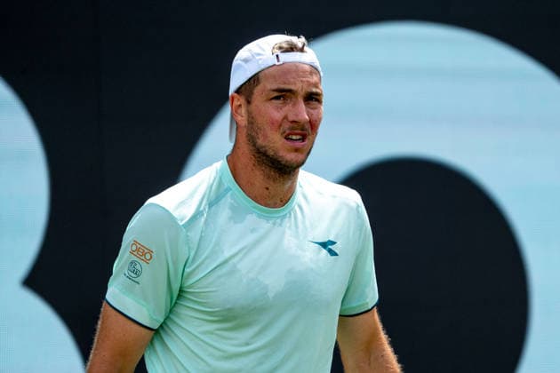 Jan Lennard Struff, Jan Lennard Struff vs AlexisGalarneau, Tennis, ATP Tournament, Boss Open, Center Court, Sixteenth Final, 09 06 2026, Jan Lennard Struff vs AlexisGalarneau, Tennis, ATP Tournament, Boss Open, Center Court, Sixteenth Final, 09 06 2026, Stuttgart Copyright: xEibner-Pressefoto EdwardxCheungx EP_ECG