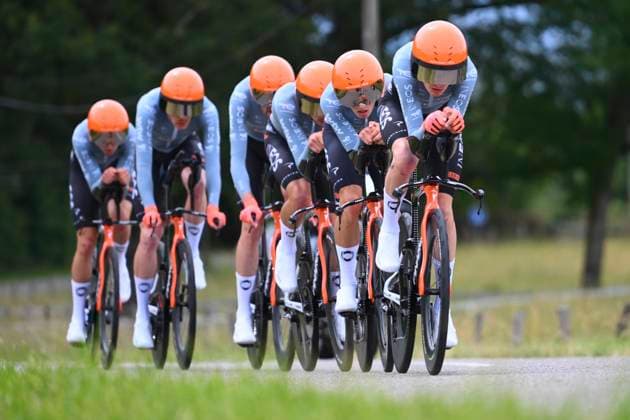 Tour Auvergne - Rhone-Alpes 2026 Stage 3 PERREUX, FRANCE - JUNE 09 : Onley Oscar (GBR) of Netcompany INEOS, De Plus Laurens (BEL) of Netcompany INEOS, Godon Dorian (FRA) of Netcompany INEOS, Rodriguez Carlos (ESP) of Netcompany INEOS, Tarling Joshua (GBR) of Netcompany INEOS, Vauquelin Kevin (FRA) of Netcompany INEOS, Watson Samuel (GBR) of Netcompany INEOS during stage 3 of the 78th edition of Tour Auvergne - Rhone-Alpes an UCI World Tour 2.UWT Team Time Trial stage for Men Elite of 28.4 km with start in Perreux and finish in Perreux on June 9, 2026 in Perreux, France, 09 06 2026 ( Motordriver Guy De Vuyst - Perreux France Copyright: xVincentxKalutx