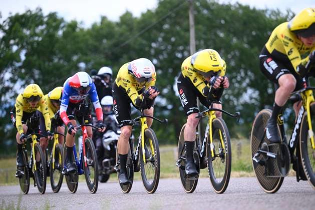 Tour Auvergne - Rhone-Alpes 2026 Stage 3 PERREUX, FRANCE - JUNE 09 : Jorgenson Matteo (USA) of Team Visma Lease a Bike, Affini Edoardo (ITA) of Team Visma Lease a Bike, Armirail Bruno (FRA) of Team Visma Lease a Bike, Hagenes Per Strand (NOR) of Team Visma Lease a Bike, Nordhagen Jorgen (NOR) of Team Visma Lease a Bike, Tulett Ben (GBR) of Team Visma Lease a Bike, Van Aert Wout (BEL) of Team Visma Lease a Bike during stage 3 of the 78th edition of Tour Auvergne - Rhone-Alpes an UCI World Tour 2.UWT Team Time Trial stage for Men Elite of 28.4 km with start in Perreux and finish in Perreux on June 9, 2026 in Perreux, France, 09 06 2026 ( Motordriver Guy De Vuyst - Perreux France Copyright: xVincentxKalutx