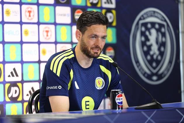 Craig Gordon of Scotland Scotland press conference, PK, Pressekonferenz 2026 FIFA World Cup, WM, Weltmeisterschaft, Fussball Football, Atrium Health Performance Park, Charlotte, USA - 09 Jun 2026Charlotte Atrium Health Performance Park United States of America EDITORIAL USE ONLY No use with unauthorised audio, video, data, fixture lists, club league logos or live services. Online in-match use limited to 120 images, no video emulation. No use in betting, games or single club league player publications. Copyright: xMichaelxZemanek Shutterstockx 16919333j