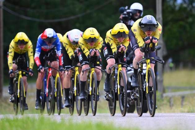 Tour Auvergne - Rhone-Alpes 2026 Stage 3 PERREUX, FRANCE - JUNE 09 : Jorgenson Matteo (USA) of Team Visma Lease a Bike, Affini Edoardo (ITA) of Team Visma Lease a Bike, Armirail Bruno (FRA) of Team Visma Lease a Bike, Hagenes Per Strand (NOR) of Team Visma Lease a Bike, Nordhagen Jorgen (NOR) of Team Visma Lease a Bike, Tulett Ben (GBR) of Team Visma Lease a Bike, Van Aert Wout (BEL) of Team Visma Lease a Bike during stage 3 of the 78th edition of Tour Auvergne - Rhone-Alpes an UCI World Tour 2.UWT Team Time Trial stage for Men Elite of 28.4 km with start in Perreux and finish in Perreux on June 9, 2026 in Perreux, France, 09 06 2026 ( Motordriver Guy De Vuyst - Perreux France Copyright: xVincentxKalutx