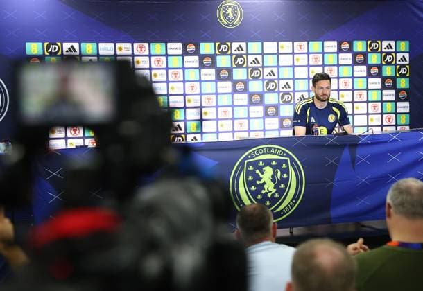Craig Gordon of Scotland Scotland press conference, PK, Pressekonferenz 2026 FIFA World Cup, WM, Weltmeisterschaft, Fussball Football, Atrium Health Performance Park, Charlotte, USA - 09 Jun 2026Charlotte Atrium Health Performance Park United States of America EDITORIAL USE ONLY No use with unauthorised audio, video, data, fixture lists, club league logos or live services. Online in-match use limited to 120 images, no video emulation. No use in betting, games or single club league player publications. Copyright: xMichaelxZemanek Shutterstockx 16919333u