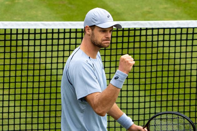 Yannick Hanfmann, goal celebration, cheering, joy, emotions, gesture, Mattia Bellucci vs Yannick Hanfmann, Tennis, ATP Tournament, Boss Open, Center Court, Round of 16, 10 06 2026, Mattia Bellucci vs Yannick Hanfmann, Tennis, ATP Tournament, Boss Open, Center Court, Round of 16, 10 06 2026, Stuttgart Copyright: xEibner-Pressefoto EdwardxCheungx EP_ECG