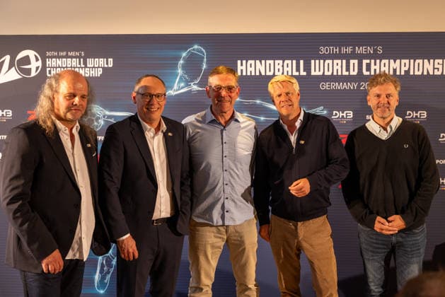 group picture Host: Christoph Körfer, spokesperson for ProSiebenSat.1 Mark Schober, Chairman of the DHB Alfred Gislason, national team, Nationalteam Coach Germany Christian Sievers, Senior Director Partnerships von SPORTFIVE Henrik Pabst, Chief Content Officer von ProSiebenSat.1 (from left to the right) Handball World Cup 2027 vs Draw , Handball, World Cup, Draw, 2027, 10.06.2026, Hofbraeuhaus Munich Hofbraeuhaus Munich Germany Copyright: xFootxBowl BjörnxKeckerx