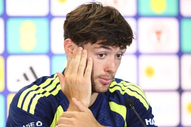Aaron Hickey of Scotland Scotland Training Session and press conference, PK, Pressekonferenz 2026 FIFA World Cup, WM, Weltmeisterschaft, Fussball Football, Atrium Health Performance Park, Charlotte, USA - 10 Jun 2026Charlotte Atrium Health Performance Park United States of America EDITORIAL USE ONLY No use with unauthorised audio, video, data, fixture lists, club league logos or live services. Online in-match use limited to 120 images, no video emulation. No use in betting, games or single club league player publications. Copyright: xMichaelxZemanek Shutterstockx 16919987by