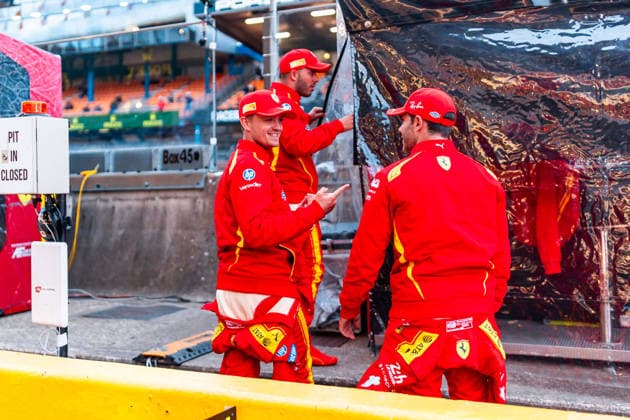 Motorsport, 24 Stunden von Le Mans, Training und Qualifikation #2 24 HEURES DU MANS 2026 - FREE PRACTICE AND QUALIFIYING SESSION 50 FUOCO Antonio (ita), NIELSEN Nicklas (dnk), MOLINA Miguel (spa), Ferrari AF Corse, Ferrari 499P 50, Hypercar, portrait, during the Free Practice and Qualifying session of the 24 Hours of Le Mans 2026, 3rd round of the 2026 FIA World Endurance Championship, from June 10 to 11, 2026 on the Circuit des 24 Heures du Mans in Le Mans, France - Copyright: xAndreaxLorenzinax