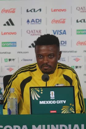 Fußball, FIFA WM 2026, Nationalteam Südafrika, Pressekonferenz June 10, 2026, Mexico City, Ciudad de Mexico, Mexico: South Africa National Football Team forward Lyle Foster speaks during a press conference, PK, Pressekonferenz ahead of the 2026 FIFA World Cup, WM, Weltmeisterschaft, Fussball Group A match between Mexico and South Africa at the Azteca Stadium now known as Mexico City Stadium. on June 10, 2026 in Mexico City, Mexico. Mexico City Mexico - ZUMAe321 20260610_zsa_e321_040 Copyright: xIanxRoblesx