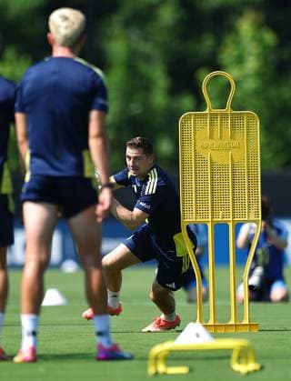 Kenny McLean of Scotland Scotland Training Session and press conference, PK, Pressekonferenz 2026 FIFA World Cup, WM, Weltmeisterschaft, Fussball Football, Atrium Health Performance Park, Charlotte, USA - 11 Jun 2026Charlotte Atrium Health Performance Park United States of America EDITORIAL USE ONLY No use with unauthorised audio, video, data, fixture lists, club league logos or live services. Online in-match use limited to 120 images, no video emulation. No use in betting, games or single club league player publications. Copyright: xMichaelxZemanek Shutterstockx 16919988i