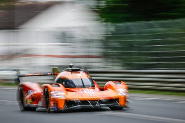 24 HEURES DU MANS 2026 - FREE PRACTICE AND QUALIFIYING SESSION 17 LOTTERER Andrà (ger), DERANI Pipo (bra), JAUBERT Mathys (fra), Genesis Magma Racing, Genesis GMR-001 17, Hypercar, action, during the Free Practice and Qualifying session of the 24 Hours of Le Mans 2026, 3rd round of the 2026 FIA World Endurance Championship, from June 10 to 11, 2026 on the Circuit des 24 Heures du Mans in Le Mans, France - Le MansFrance Copyright: xFREDERICxLExFLOCxHx