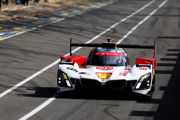 24 HEURES DU MANS 2026 - FREE PRACTICE AND QUALIFIYING SESSION 20 FRIJNS Robin (nld), RAST Renà (ger), VAN DER LINDE Sheldon (zaf), BMW M Team WRT, BMW M Hybrid V8 20, Hypercar, action, during the Free Practice and Qualifying session of the 24 Hours of Le Mans 2026, 3rd round of the 2026 FIA World Endurance Championship, from June 10 to 11, 2026 on the Circuit des 24 Heures du Mans in Le Mans, France - Le MansFrance Copyright: xFREDERICxLExFLOCxHx