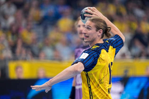 Juri Knorr, Team Johnny, age 10, on the ball, single frame, single photo, action, during a 7-meter throw, 7 meters, penalty throw, game scene, July 19, 2026, Mannheim, Germany, handball, The Final Roar, Team Johnny vs. Team Apfel xozx