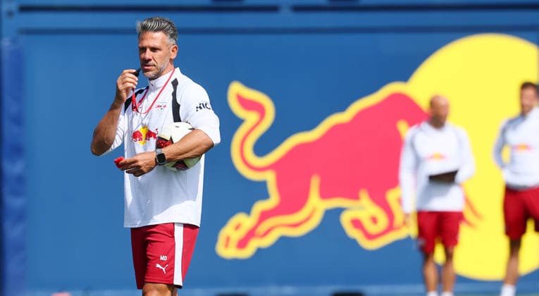 RB Leipzig Training, Bundesliga, Leipzig, August 25, 2026, Cottaweg Training Center, Soccer, Bundesliga, RB LEIPZIG Training, Preseason for the 2026–27 Season, Pictured: Coach Martin Demichelis of RB Leipzig, Picture Point