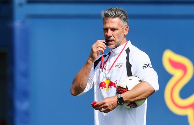 RB Leipzig Training, Bundesliga, Leipzig, August 25, 2026, Cottaweg Training Center, Soccer, Bundesliga, RB LEIPZIG Training, Preseason for the 2026–27 Season, Pictured: Coach Martin Demichelis of RB Leipzig, Picture Point