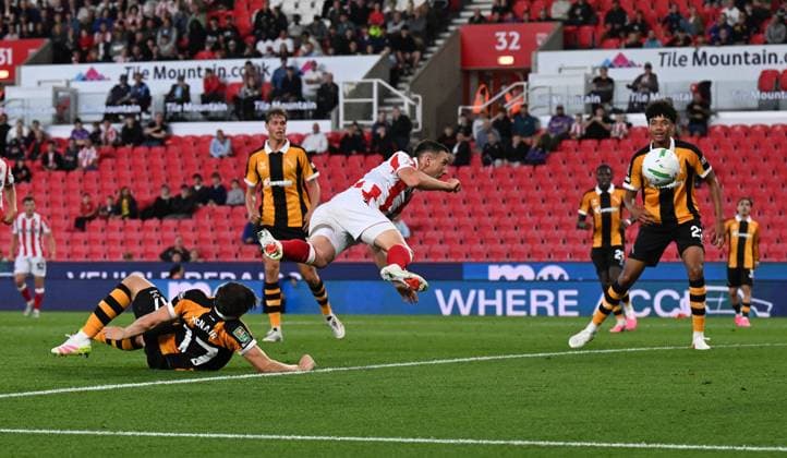 Robert Bozenik of Stoke City scores the team s first goal Stoke City v Hull City, EFL Carabao Cup, Second Round, Football, Bet365 Stadium, Stoke-on-Trent, UK - 25 Aug 2026Stoke-on-Trent Bet365 Stadium United Kingdom EDITORIAL USE ONLY No use with unauthorised audio, video, data, fixture lists, club league logos or live services. Online in-match use limited to 120 images, no video emulation. No use in betting, games or single club league player publications. Copyright: xAnnaxGowthorpe Shutterstockx 17115026aa
