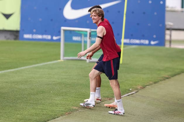 August 26, 2026, Sant Joan Despi, Barcelona, Spain: Anthony Gordon during the training day of FC Barcelona, Barca ahead the Spanish League, Laliga EA Sports, football match against Athletic Club at Ciudad Esportiva Joan Gamper on August 26, 2026 in Sant Joan Despi, Barcelona, Spain. FC Barcelona Training And press conference, PK, Pressekonferenz - LaLiga EA Sports - ZUMAa181 20260826_zaa_a181_007 Copyright: xJavierxBorregox