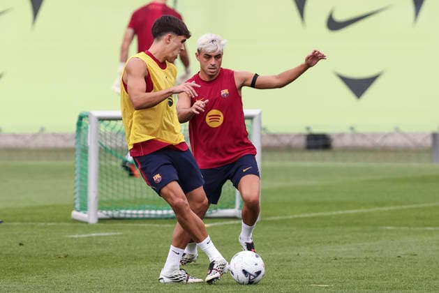 August 26, 2026, Sant Joan Despi, Barcelona, Spain: Pedri and Pau Cubarsi during the training day of FC Barcelona, Barca ahead the Spanish League, Laliga EA Sports, football match against Athletic Club at Ciudad Esportiva Joan Gamper on August 26, 2026 in Sant Joan Despi, Barcelona, Spain. FC Barcelona Training And press conference, PK, Pressekonferenz - LaLiga EA Sports - ZUMAa181 20260826_zaa_a181_013 Copyright: xJavierxBorregox