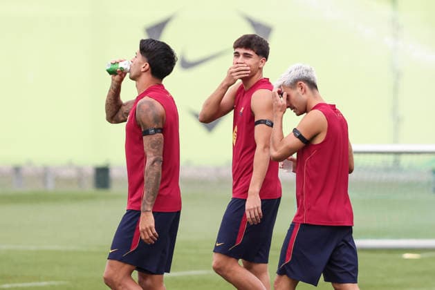 August 26, 2026, Sant Joan Despi, Barcelona, Spain: Joao Cancelo, Pau Cubarsi and Pedri during the training day of FC Barcelona, Barca ahead the Spanish League, Laliga EA Sports, football match against Athletic Club at Ciudad Esportiva Joan Gamper on August 26, 2026 in Sant Joan Despi, Barcelona, Spain. FC Barcelona Training And press conference, PK, Pressekonferenz - LaLiga EA Sports - ZUMAa181 20260826_zaa_a181_022 Copyright: xJavierxBorregox