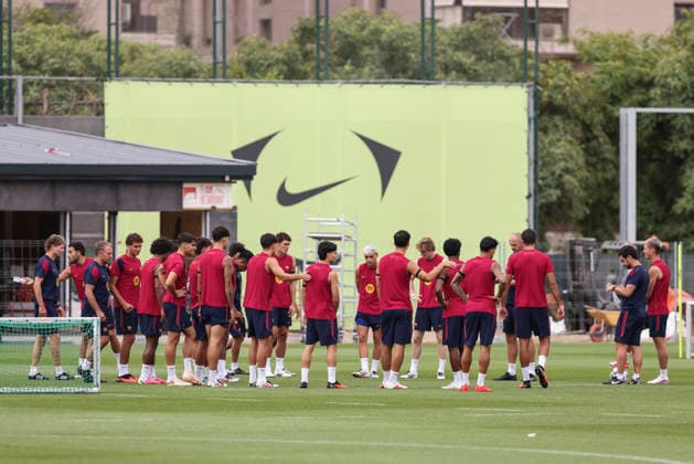August 26, 2026, Sant Joan Despi, Barcelona, Spain: Players of FC Barcelona, Barca during the training day of FC Barcelona ahead the Spanish League, Laliga EA Sports, football match against Athletic Club at Ciudad Esportiva Joan Gamper on August 26, 2026 in Sant Joan Despi, Barcelona, Spain. FC Barcelona Training And press conference, PK, Pressekonferenz - LaLiga EA Sports - ZUMAa181 20260826_zaa_a181_040 Copyright: xJavierxBorregox