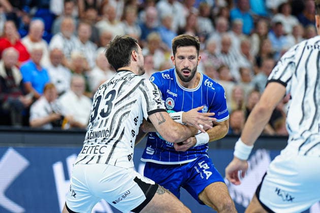 Veron Nacinovic, THW Kiel, 93; Tim Suton, TBV Lemgo Lippe, 23 (GER); THW Kiel vs. TBV Lemgo Lippe, Handball, 1st Bundesliga, Matchday 1, 2026–2027 Season, August 27, 2026 GER, THW Kiel vs. TBV Lemgo Lippe, Handball, 1st Bundesliga, Matchday 1, 2026–2027 season, August 27, 2026 Kiel Copyright: xEibner-Pressefoto MarcelxvonxFehrnx EP_MFN