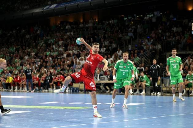 Handball, 1st Handball Bundesliga, Füchse Berlin vs. MT Melsungen, August 27, 2026, Max Schmeling Halle, Berlin; 7-meter throw, 18; Florian Drosten; Handball, 1st Handball Bundesliga, Füchse Berlin vs. MT Melsungen, August 27, 2026; Max Schmeling Halle, Berlin; 7-meter throw, 18; Florian Drosten Copyright: xBEAUTIFULxSPORTS E.Schneiderx