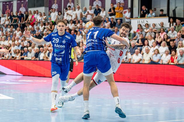 2 HBL TV Hüttenberg vs. TV Großwallstadt, August 28, 2026 Hendrik Schreiber, TV Hüttenberg, 51, Ole Klimpke, TV Großwallstadt, 11, Johan Rohwer, TV Großwallstadt, 29 2 HBL TV Hüttenberg vs. TV Großwallstadt, Hüttenberg, August 28, 2026 Copyright: xBEAUTIFULxSPORTS Roeczeyx