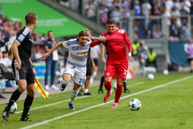 August 29, 2026, GER, Soccer, Men s, 3rd Division, 2026–2027 Season, MSV Duisburg vs. FC Würzburger Kickers: Joshua Bitter (Duisburg) and Ivan Franjic (Würzburg) battle for the ball; Duisburg, Schauinsland, Arena, North Rhine-Westphalia, Germany Copyright: xAdrianxSchlüterx