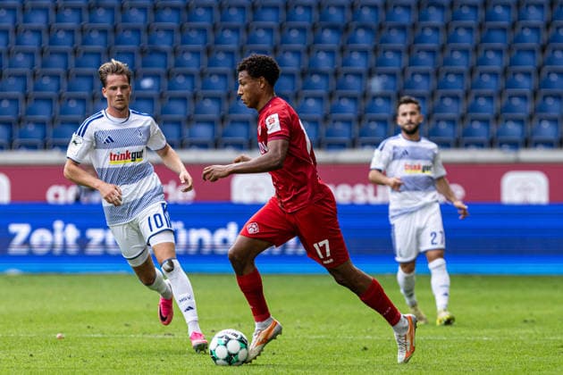 3rd Division, Matchday 3: MSV Duisburg vs. FC Würzburger Kickers, August 29, 2026, Max Besuschkow, MSV Duisburg, 17, 3rd Division, Matchday 3: MSV Duisburg vs. FC Würzburger Kickers, Schauinsland Reisen Arena, Duisburg, August 29, 2026 DFB regulations prohibit any use of photographs as image sequences and or quasi-video Copyright: xBEAUTIFULxSPORTS Buriakovx