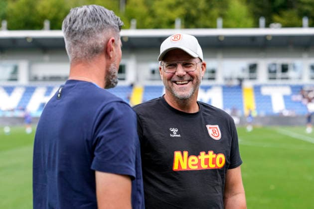 From left: Stefan Kleineheismann, coach, head coach, TSG II, Sascha Hildmann, Coach, Head Coach, Regensburg, during the pre-game greeting; both coaches greet each other; action; joy; happy; delighted; friendly; cheerful; happy; beaming; optimistic; August 29, 2026, Sinsheim, Germany, soccer, 3rd Division, TSG 1899 Hoffenheim II vs. SSV Jahn Regensburg, DFB and DFL regulations prohibit any use of photographs as image sequences and or quasi-video xozx
