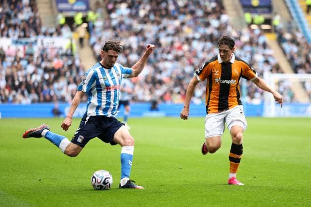 Jack Rudoni of Coventry City Coventry City v Hull City, Premier League Football, Football, Coventry Building Society Arena, Coventry, UK - 29 Aug 2026Coventry Coventry Building Society Arena United Kingdom EDITORIAL USE ONLY No use with unauthorised audio, video, data, fixture lists, club league logos or live services. Online in-match use limited to 120 images, no video emulation. No use in betting, games or single club league player publications. Copyright: xRyanxBrowne Shutterstockx 17119017dq
