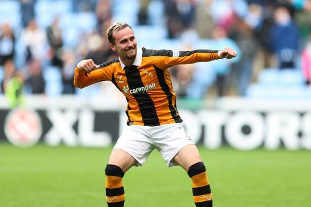 Liam Millar of Hull City celebrates at full time Coventry City v Hull City, Premier League Football, Football, Coventry Building Society Arena, Coventry, UK - 29 Aug 2026Coventry Coventry Building Society Arena United Kingdom EDITORIAL USE ONLY No use with unauthorised audio, video, data, fixture lists, club league logos or live services. Online in-match use limited to 120 images, no video emulation. No use in betting, games or single club league player publications. Copyright: xAndrewxFosker Shutterstockx 17119018er