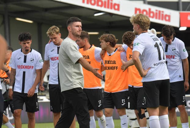 August 29, 2026, GER, Soccer, 3rd Division, 2026–2027 Season, Matchday 3, Sportclub Arena, Verl SC Verl vs. Fortuna Köln 1–2, Orest Shala (SC Verl Coach), Action, Single Frame, Landscape, Facial Expressions, Gestures, Coach