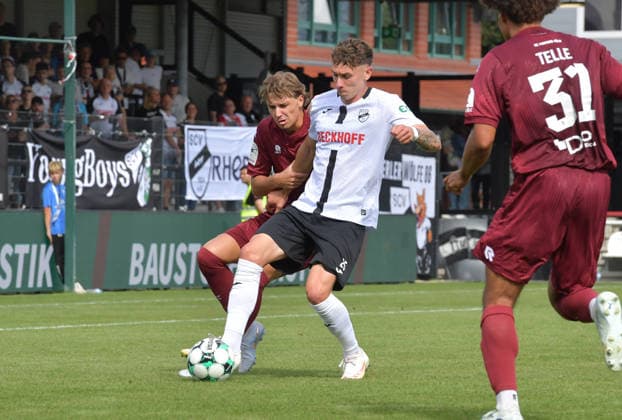 August 29, 2026, GER, Soccer, 3rd Division, 2026–2027 Season, Matchday 3, Sportclub Arena, Verl SC Verl vs. Fortuna Köln 1–2, Tim Heike (SC Verl) on the right against Maximilian Fischer (Fortuna Köln), action, duel, tackle