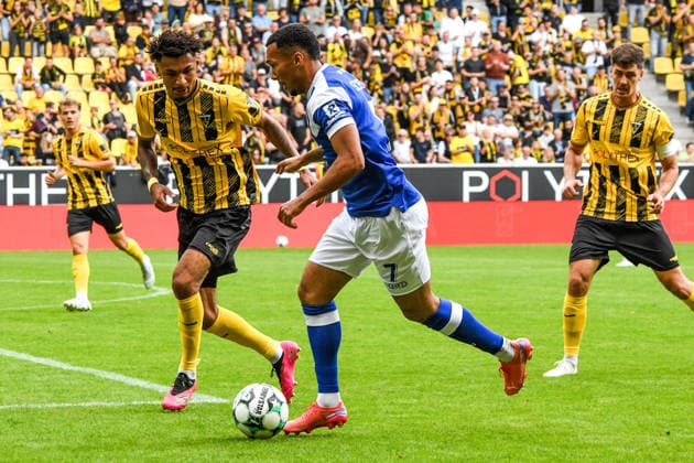 From left: Joel da Silva Kiala (Alemannia Aachen), 37; Oliver Schmitt (SV Meppen), 7; tackle, duel, dynamic, action, August 29, 2026, Aachen, Germany; soccer, 3. Liga, TSV Alemannia Aachen vs. SV Meppen, soccer, 3rd Division, TSV Alemannia Aachen vs. SV Meppen, DFB and DFL regulations prohibit any use of photographs as image sequences and or quasi-video xmhx